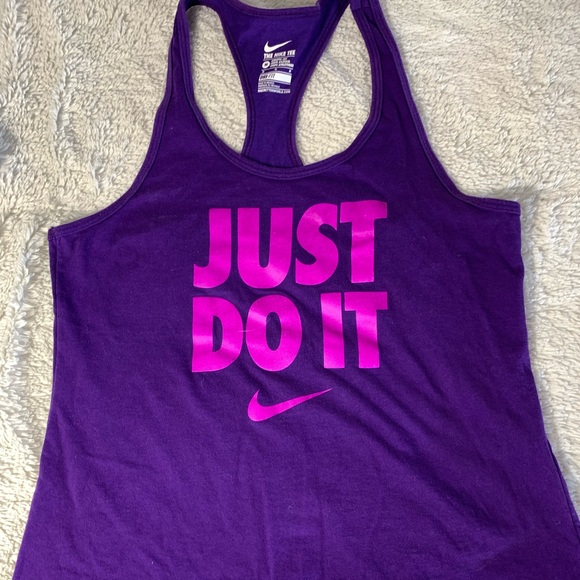 Nike Tops - Nike tank top